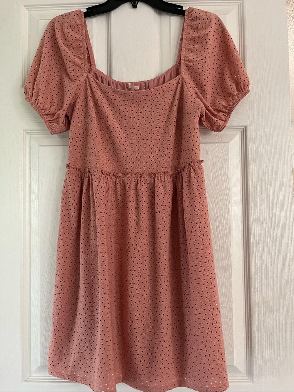 Pink Eyelet Puff Sleeve Mini Dress size large
